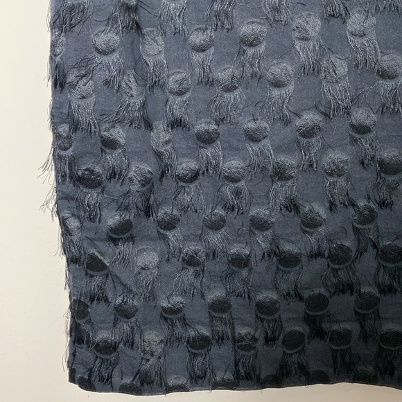 Banana Republic Short Sleeve Fringe-Dot Shift Dress Zipper Back Size 4 Black - Picture 6 of 14